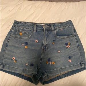 PacSun mom shorts